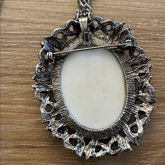 Vintage Blue Rose Pendant Necklace/Brooch - Picture 3 of 4